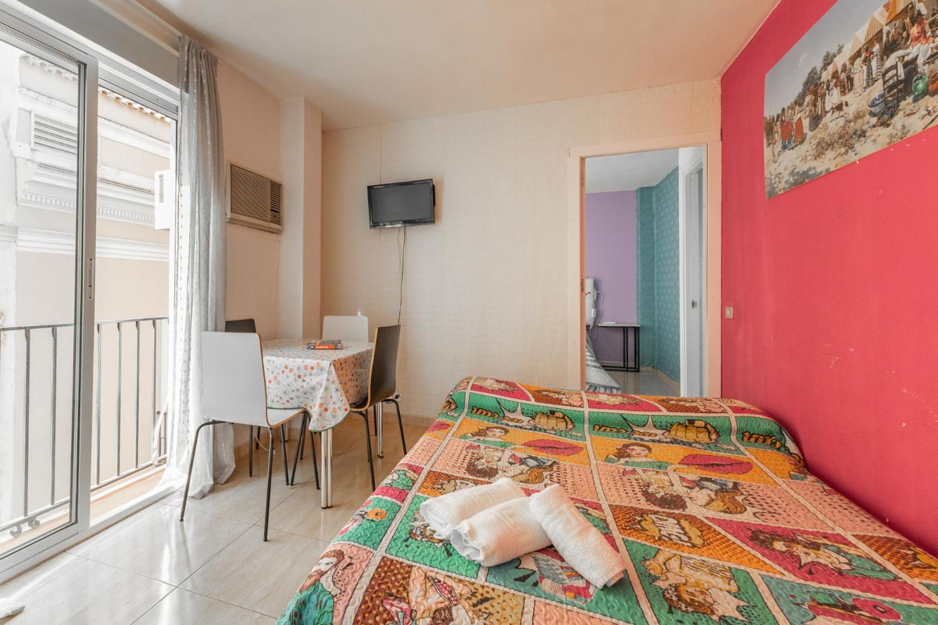 Duque Center Premium Suites, Free Parking Σεβίλλη Εξωτερικό φωτογραφία