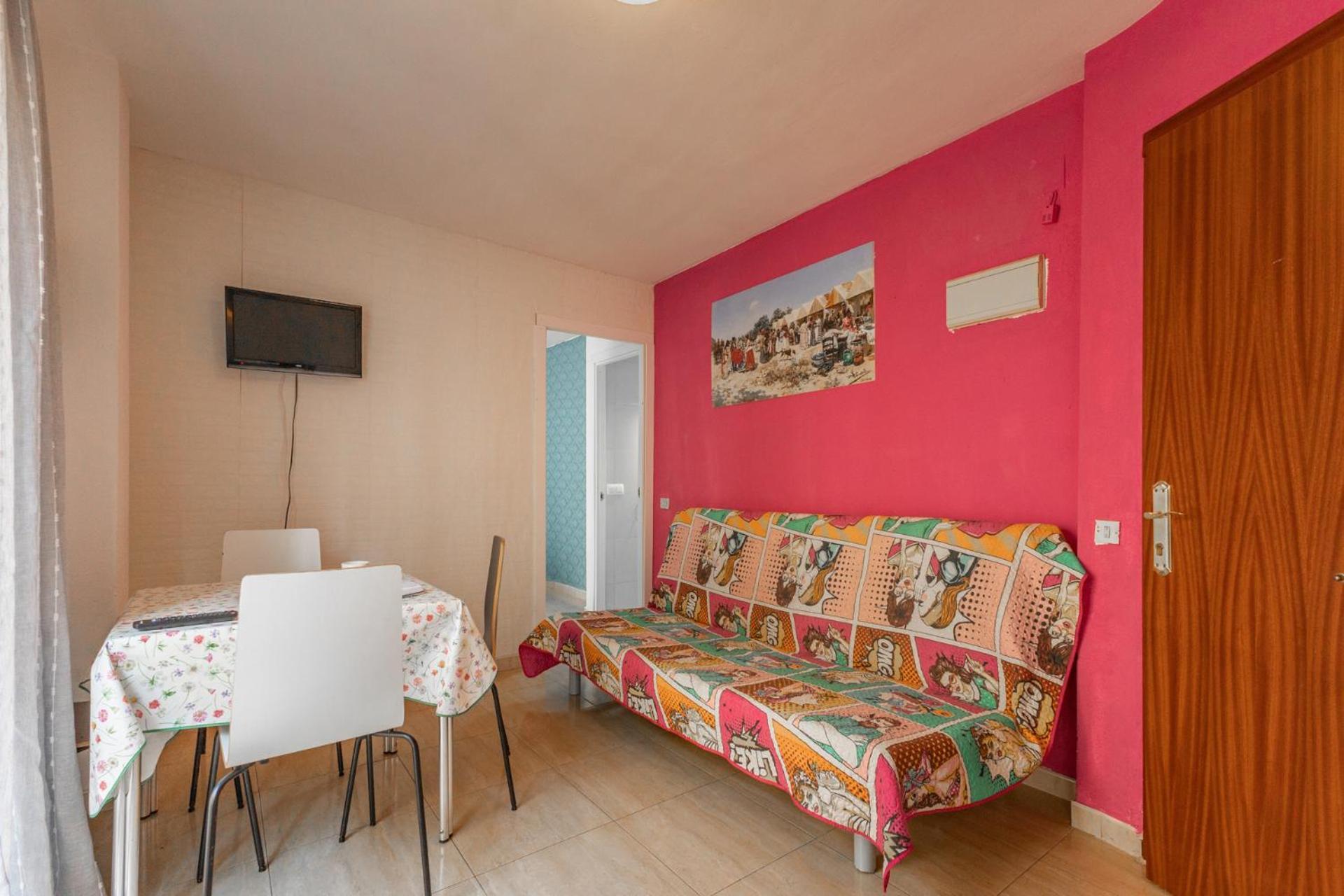 Duque Center Premium Suites, Free Parking Σεβίλλη Εξωτερικό φωτογραφία