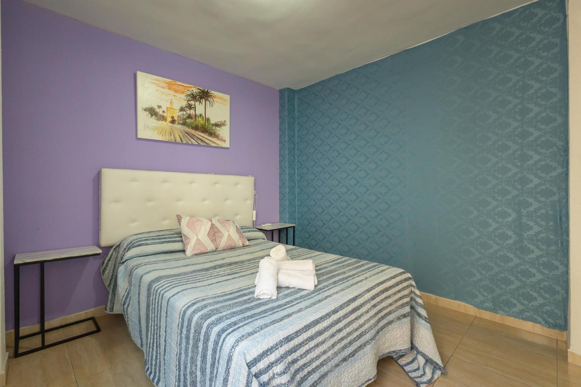 Duque Center Premium Suites, Free Parking Σεβίλλη Εξωτερικό φωτογραφία